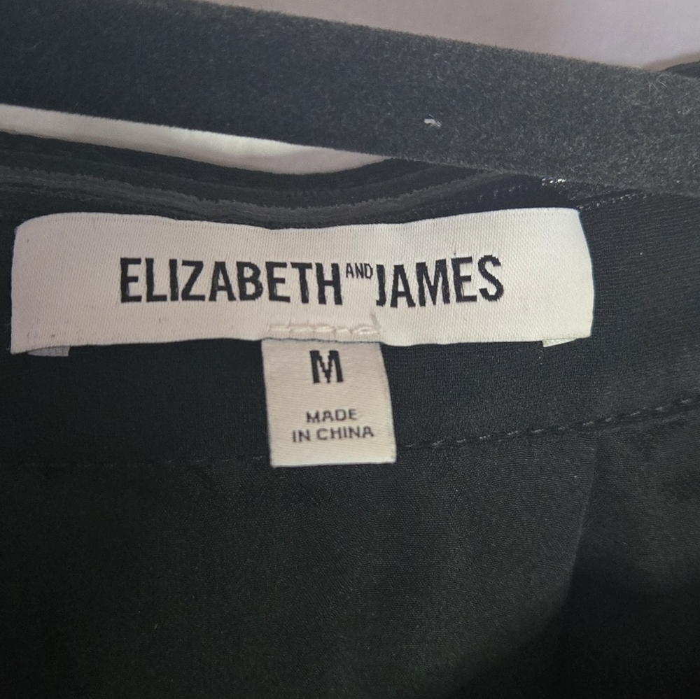 Elizabeth and James Black Off-Shoulder Blouse - Picture 4 of 7